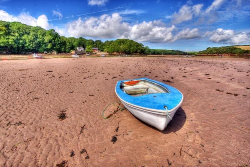 Middle Cottage Sandy Haven Beach Milford Haven Εξωτερικό φωτογραφία